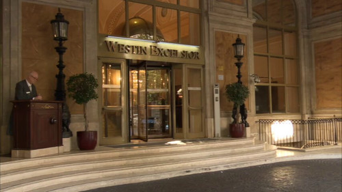 LKCBZEmeAl NyzoH.jpg