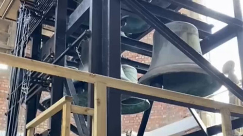 0YqAohfpDhq HdzQ.jpg