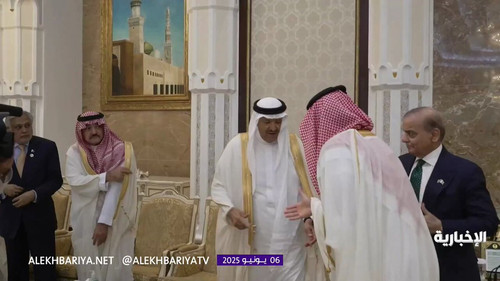 Qx1 G7inzxhYUBmD.jpg