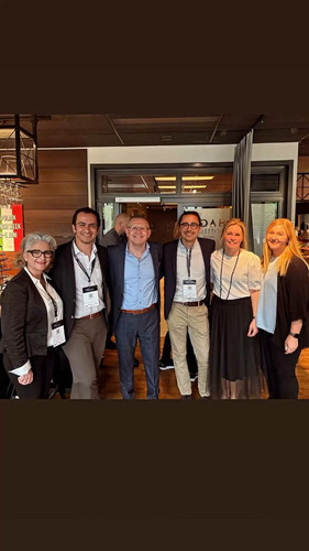 d4yZWaympZz7 y1c.jpg