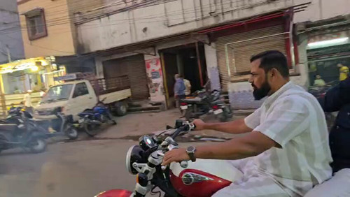 gl5 8UbinLoxq5hE.jpg