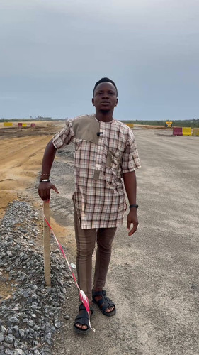 rLCVpo1 9R0uLiZs.jpg