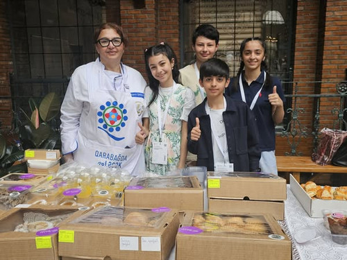 496632891 1029585682612562 8013053109085699085 n.jpg?stp=cp6 dst jpg s600x600 tt6& nc cat=100&ccb=1 .jpg