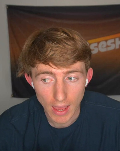 RsPGHQcr3YCn f5E.jpg