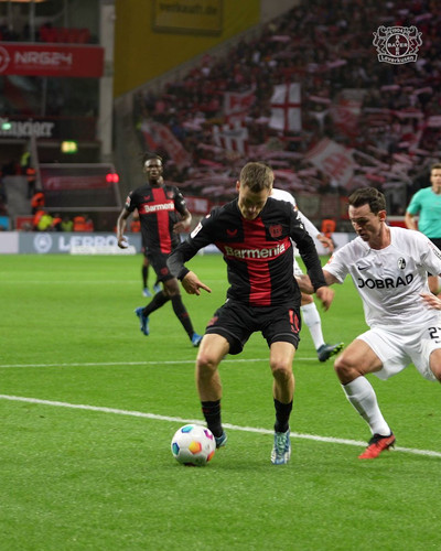 1aZAYjDW tK6J0cg.jpg