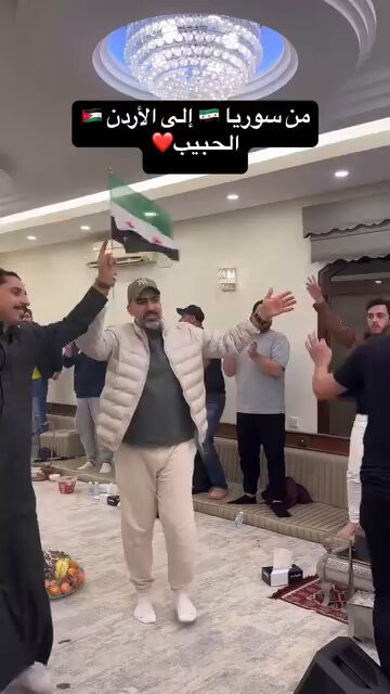 N VlnYEsKqBXIBqv.jpg