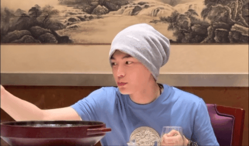 2915128535.gif