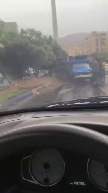 KrUZeVvencZQ TJs.jpg
