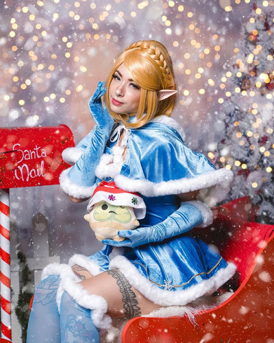 IT’S CHRISTMAS TIME 1 2 3 4 5 Quale è la vostra foto preferitaSono a tema con l’evento Zelda di oggi