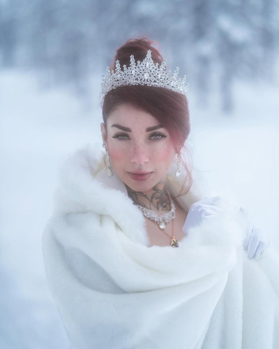 TOGETHER IN PARIS 1 2 3Voi non avete idea delle lacrime di felicità che io abbia versato indossando 