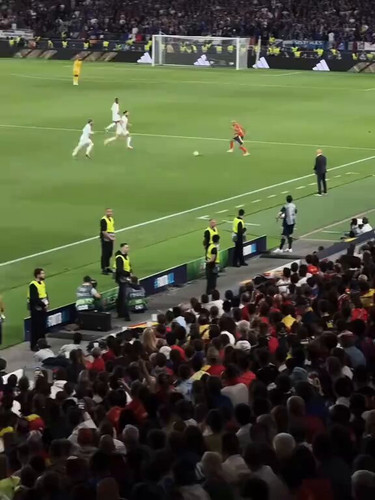 wZPY lCQcon GOaE.jpg