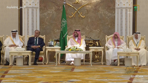 KamPG UYEHZ0dLzB.jpg