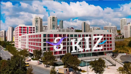 LZ6UzQKy4 4oDJJt.jpg