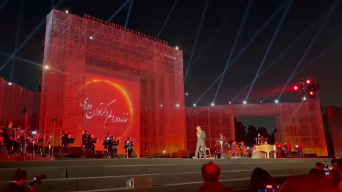 0h E1AWoJ yWQQHe.jpg