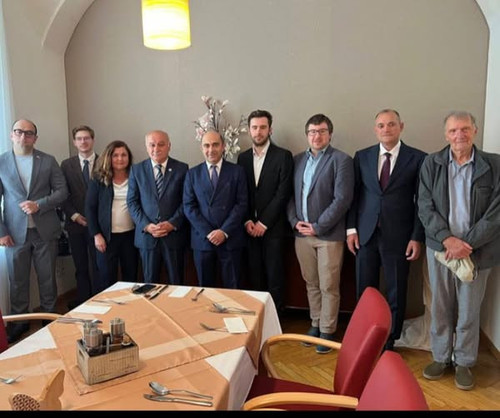 504634274 9932248910230075 5202771760987373048 n.jpg?stp=dst jpg s600x600 tt6& nc cat=111&ccb=1 7& n.jpg