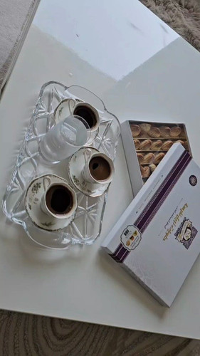 i9VN T8ur52S2HNv.jpg