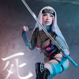 AKATSUKI TIME Niente coniglietti pasquali ma una Bunny ninja con katana affilata negli scatti di @gi