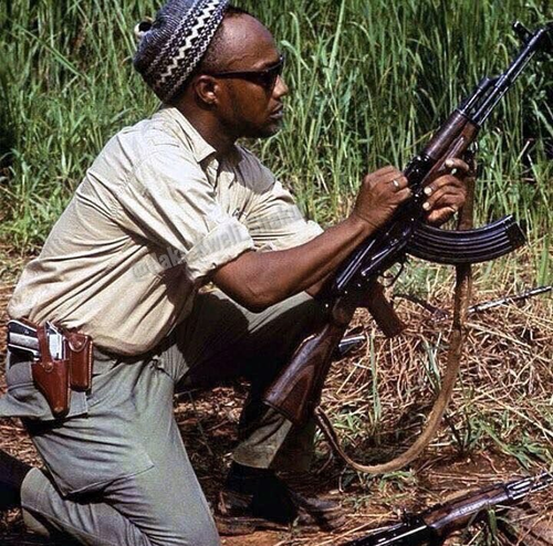 E7V adaVkAUzV u.png