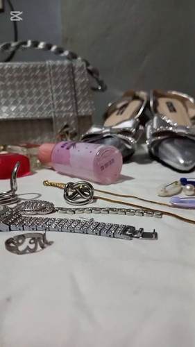 Qh 9pD65JvRQElov.jpg