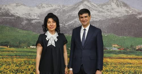 7404423724033654791?url=https%3A%2F%2Flurer.com%2Frs.php%3Fimage%3D%2Fdisc%2F08 06 25%2Fc2869230ee87.jpg