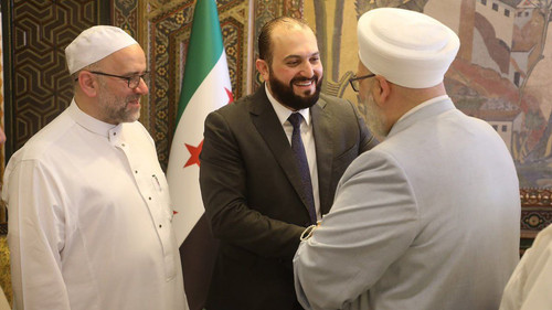 Gsy8Ha6WcAAH v9.jpg