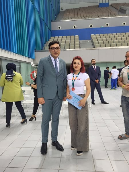 503736030 744936397885377 4732585358127846938 n.jpg?stp=dst jpg s600x600 tt6& nc cat=111&ccb=1 7& nc.jpg