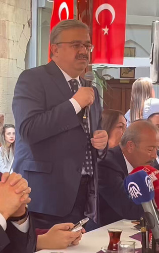 La3f8e7Z HogK68Y.jpg