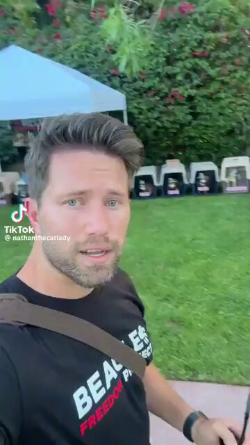 708NSf6X2PwLyNY .jpg