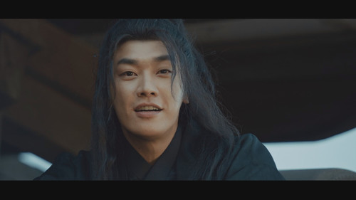 The.Haunted.Palace.S01E01.1080p.NF.WEB DL.AAC2.0.H264.mkv snapshot 00.18.02.081.jpg