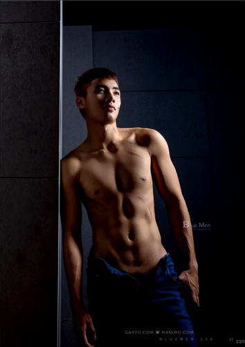 BLUEMEN 藍男色 NO.258 (33).png