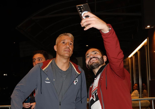 São Paulo chega a Porto Alegre para enfrentar o Internacional