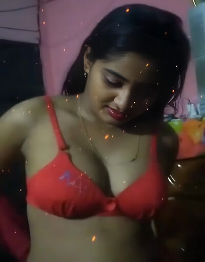 Modern Beauty Night (2025) Hindi Hot Short Film 720p HDRip 200MB Download