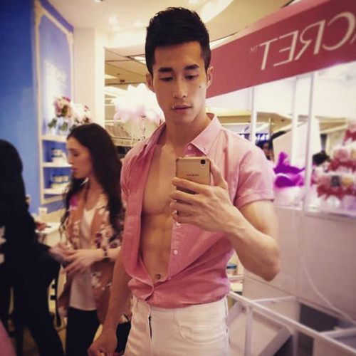 hothunk vietnam 30592135 1712467975510357 170387803673198592 n.jpg