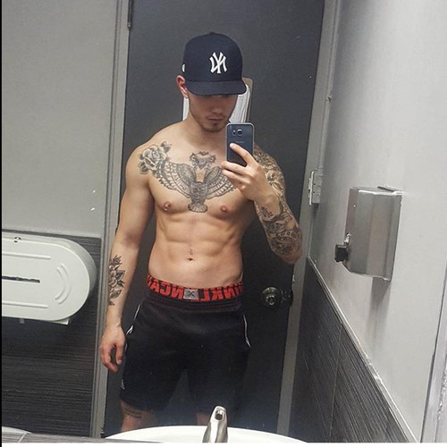 hothunk vietnam 30841474 178074543019579 934101944601935872 n.jpg