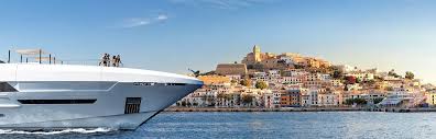a yachtcharter.com luxury yacht charter services.jpg