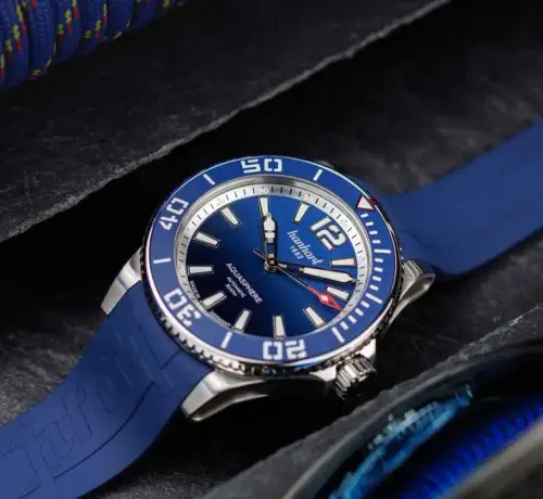 740.3 aquasphere ocean fade