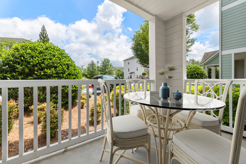 C208660 The Parke at Oakley 1B1B BALCONY 03.jpg