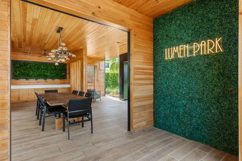 C244230 TheMenlo ExteriorLounge2 4.jpg