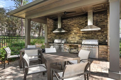 C243900 TheLodge at Hidden River Grill1 4.jpg