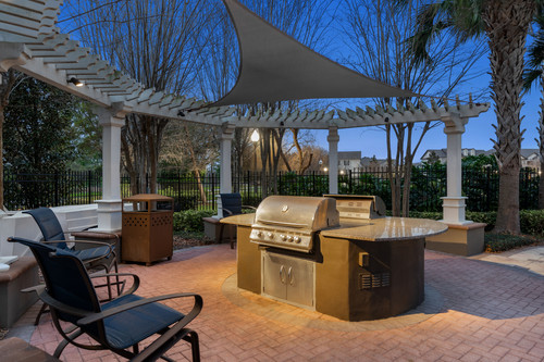 Village At BaldwinPark C244040 Grill 4.jpg