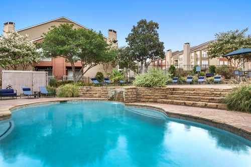 C242440 Westside Twilight Pool 03 2.jpg