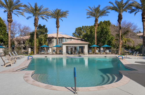 45701 SierraFoothills Pool 02 .jpg