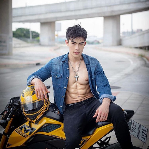 hothunk thailand 43064227 245655802774379 8316380846611035700 n.jpg