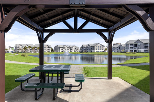 C243860 ParksideBeach Covered Picnic Y3A0161.jpg