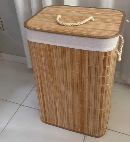 Jolitex cesto banheiros de bambu forrado claro retangular para roupas cor Palha liso.jpg