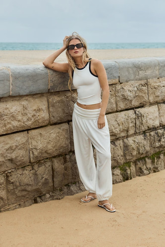 HM Beachwear Summer 2025 Collection02.jpg
