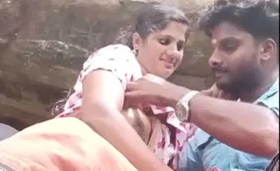 Tamil Horny lover having outdoor Video