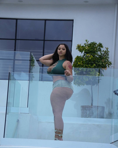 tumblr b503af49563656c368fa67971fac730d 863f6137 1280.jpg