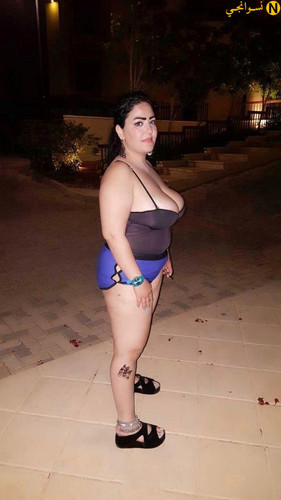 البومات نودز مصري فيها وضعيات نايمة وراقدة على السرير بالبزاز باينة F91o9ou