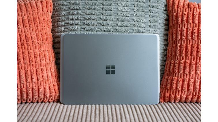 <em>Microsoft does at least offer a bolder violet color, but this ocean is pretty nice if you want something subtle.</em>” title=”None” onclick=”openModal(this)”></div><div class=